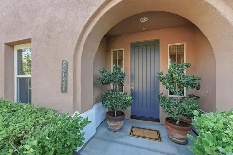 2620 Escala Cir, San Diego, CA 92108