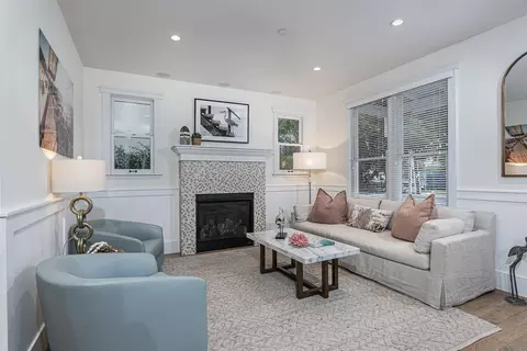 Living - 1004 10th St, Coronado, CA 92118 photo 2 of 4