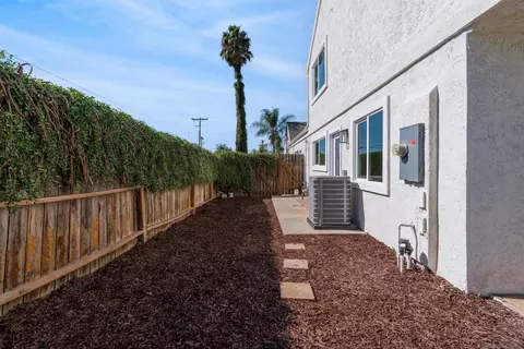 Exterior - 3101 King Arthurs Ct, Spring Valley, CA 91977 photo 7 of 7