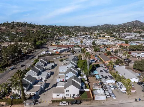 View/Area - 3101 King Arthurs Ct, Spring Valley, CA 91977 photo 4 of 12