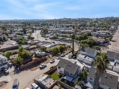 View/Area - 3101 King Arthurs Ct, Spring Valley, CA 91977 photo 7 of 12