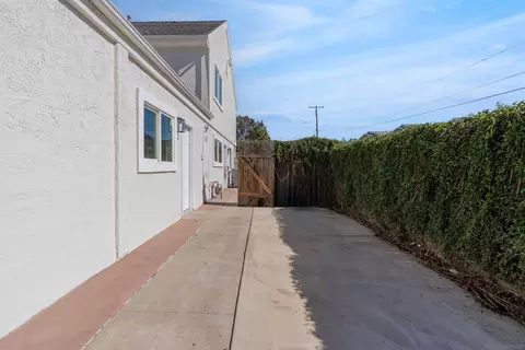 Exterior - 3101 King Arthurs Ct, Spring Valley, CA 91977 photo 1 of 7