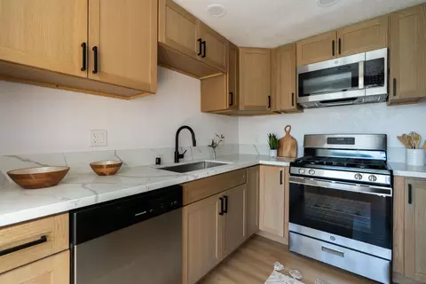 Kitchen - 3101 King Arthurs Ct, Spring Valley, CA 91977 photo 2 of 3