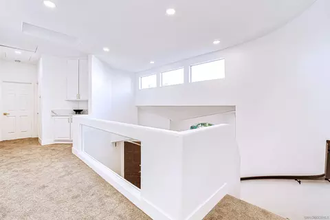 Entry Way - 4943 Marin Dr, Oceanside, CA 92056 photo 8 of 9
