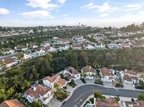 View/Area - 4943 Marin Dr, Oceanside, CA 92056 photo 2 of 5