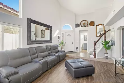Entry Way - 1818 Avenida Sevilla, Oceanside, CA 92056 photo 1 of 6