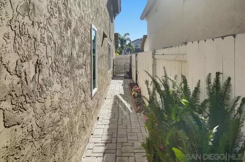 Exterior - 1818 Avenida Sevilla, Oceanside, CA 92056 photo 11 of 12