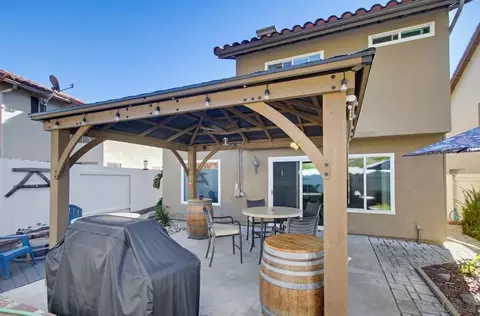 Exterior - 1818 Avenida Sevilla, Oceanside, CA 92056 photo 9 of 12