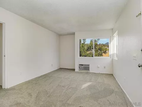 Living - 12643 Robison Blvd #215, Poway, CA 92064 photo 1 of 3