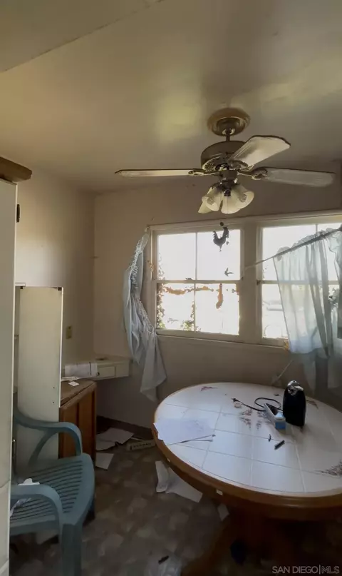 430 W Fir Ave, Oxnard, CA 93033 photo 3