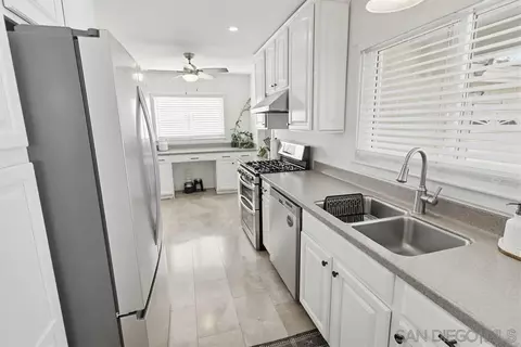 Kitchen - 1421 Teton Dr, El Cajon, CA 92021 photo 4 of 4