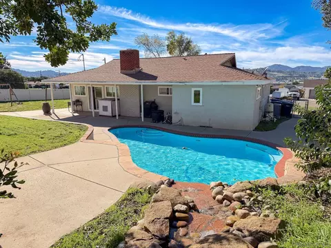 Exterior - 1421 Teton Dr, El Cajon, CA 92021 photo 5 of 6