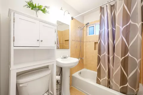 Bath - 2146 El Pasillo, Spring Valley, CA 91977 photo 2 of 2