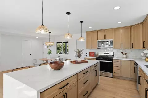 Kitchen - 9789 Lutheran Way, Santee, CA 92071 photo 6 of 9