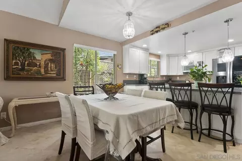 Dining - 9942 Theresa Ln, Santee, CA 92071 photo 4 of 4