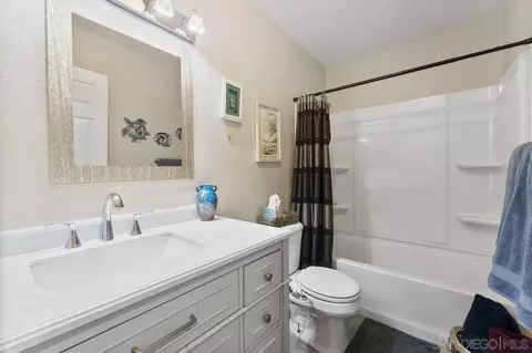 Bath - 9942 Theresa Ln, Santee, CA 92071 photo 2 of 2