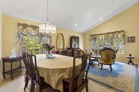 Dining - 9942 Theresa Ln, Santee, CA 92071 photo 2 of 4
