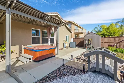 Exterior - 1391 Ranch St, Perris, CA 92571 photo 11 of 11
