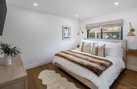 Bedroom - 1842-46 S Pacific St, Oceanside, CA 92054 photo 1 of 6