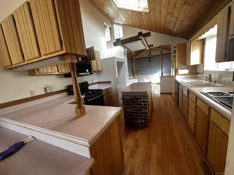 Kitchen - 402 Delle Dr, Crestline, CA 92325 photo 1 of 1
