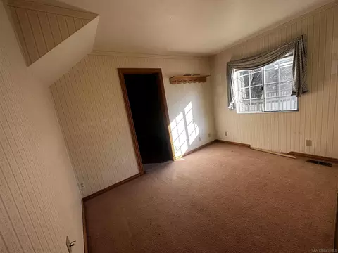 Bedroom - 402 Delle Dr, Crestline, CA 92325 photo 2 of 2
