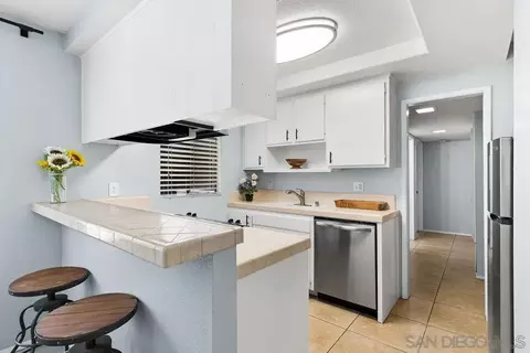 Kitchen - 2157 Arnold Way #324, Alpine, CA 91901 photo 1 of 4