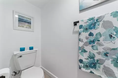 Bath - 1019 Costa Pacifica Way #1111, Oceanside, CA 92054 photo 9 of 9