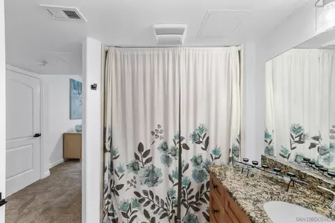 Bath - 1019 Costa Pacifica Way #1111, Oceanside, CA 92054 photo 7 of 9