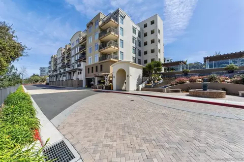 Exterior - 1019 Costa Pacifica Way #1111, Oceanside, CA 92054 photo 16 of 17