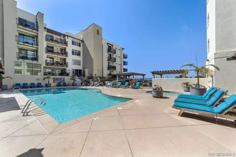 Exterior - 1019 Costa Pacifica Way #1111, Oceanside, CA 92054 photo 9 of 17