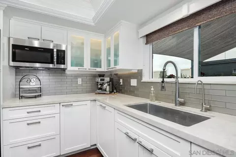 Kitchen - 960 Intrepid Ct, Del Mar, CA 92014 photo 4 of 4