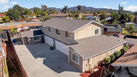 631-633 Hillside Ter, Vista, CA 92084
