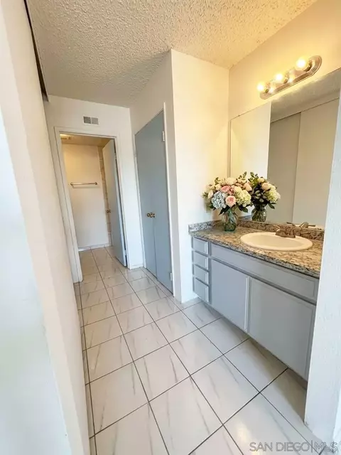 Bath - 7735 Saranac Pl #58, La Mesa, CA 91942 photo 1 of 2