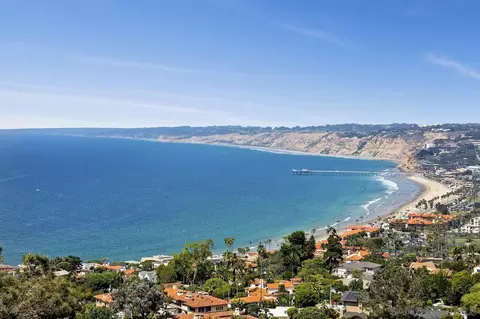 1642 Valdes Dr, La Jolla, CA 92037