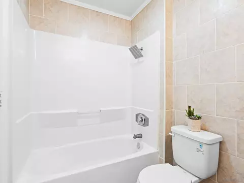 Bath - 12923 Mapleview St #8, Lakeside, CA 92040 photo 2 of 2