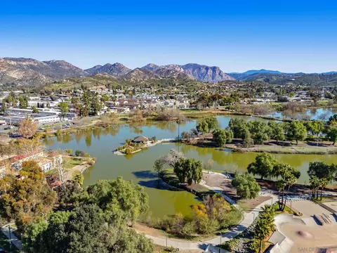 View/Area - 12923 Mapleview St #8, Lakeside, CA 92040 photo 2 of 3