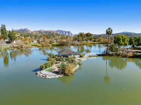 View/Area - 12923 Mapleview St #8, Lakeside, CA 92040 photo 3 of 3