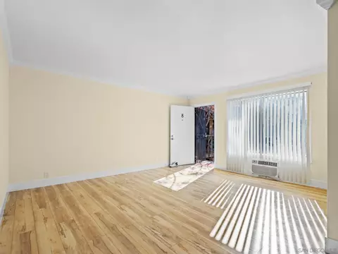 Living - 12923 Mapleview St #8, Lakeside, CA 92040 photo 2 of 3