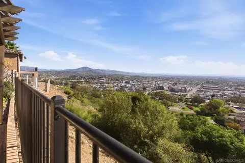 View/Area - 3910 Denver Dr, La Mesa, CA 91941 photo 2 of 2