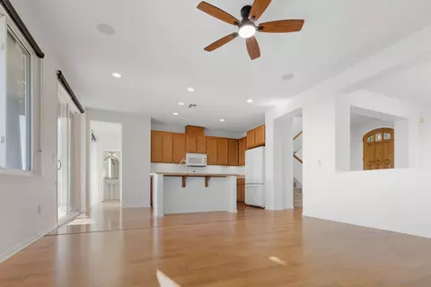 Living - 3910 Denver Dr, La Mesa, CA 91941 photo 7 of 8