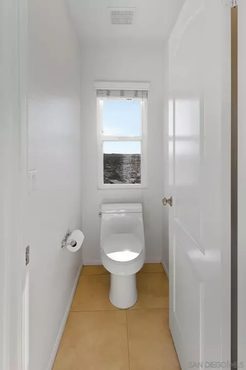 Bath - 3910 Denver Dr, La Mesa, CA 91941 photo 2 of 6