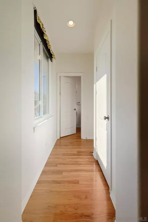 Entry Way - 3910 Denver Dr, La Mesa, CA 91941 photo 3 of 9