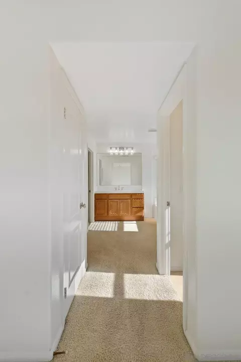 Entry Way - 3910 Denver Dr, La Mesa, CA 91941 photo 8 of 9