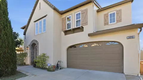 Exterior - 3910 Denver Dr, La Mesa, CA 91941 photo 5 of 11