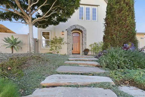 Exterior - 3910 Denver Dr, La Mesa, CA 91941 photo 2 of 11