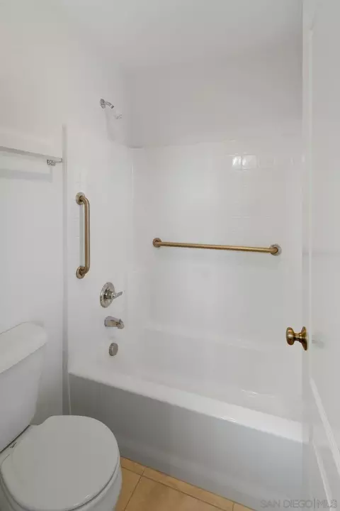 Bath - 3910 Denver Dr, La Mesa, CA 91941 photo 6 of 6