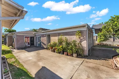 Exterior - 2074 El Dora St, Lemon Grove, CA 91945 photo 2 of 3