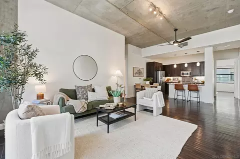 1050 Island Ave #418, San Diego, CA 92101