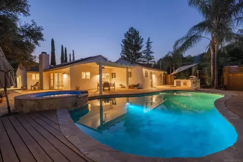 1454 Romance Rd, Escondido, CA 92029