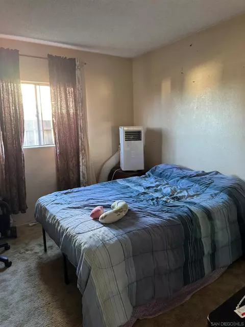 Bedroom - 1122-26 Marline Ave, El Cajon, CA 92021 photo 3 of 5